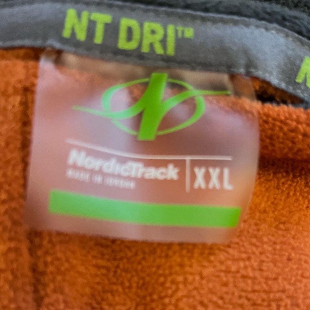 Men’s XXL Nordic Track dri fit  fleece quarter zip. - Picture 2 of 2